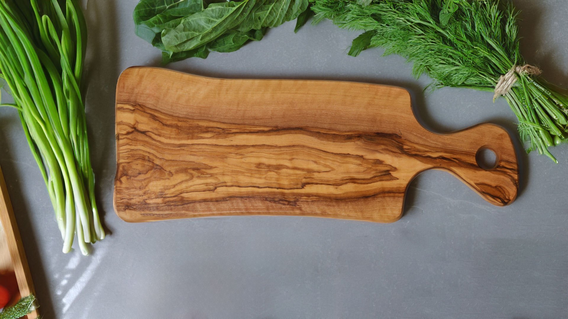 Zeytin Ağacından Tek Parça Doğrama Tahtası - Kimyasal İçermez, Doğal ve Dayanıklı