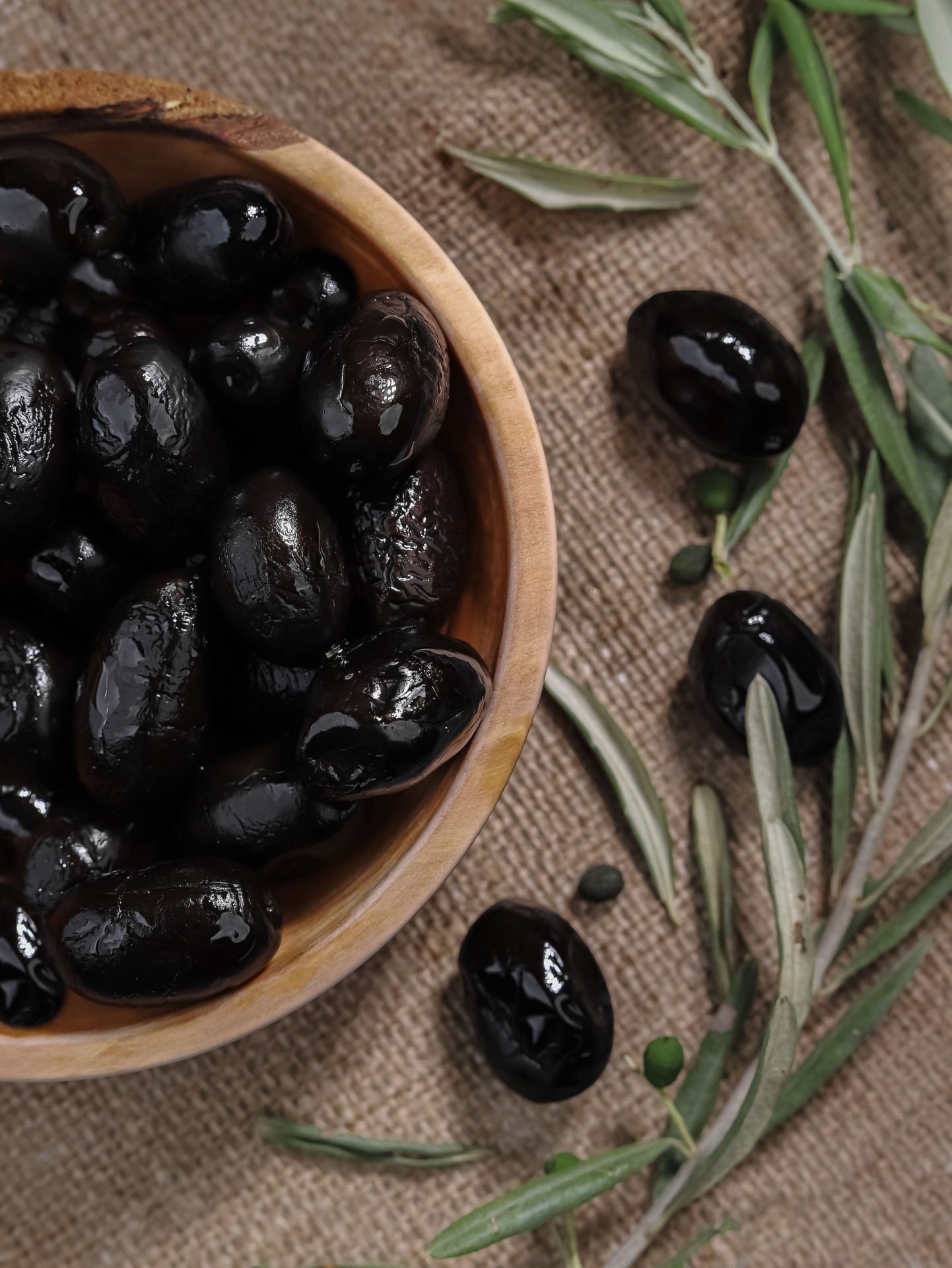 Çakırhan Az Tuzlu Siyah Zeytin